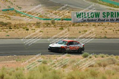 media/May-31-2025-CalClub SCCA (Sat) [[2c1a04e1ee]]/Qualifying/Group 2/Turn 4/